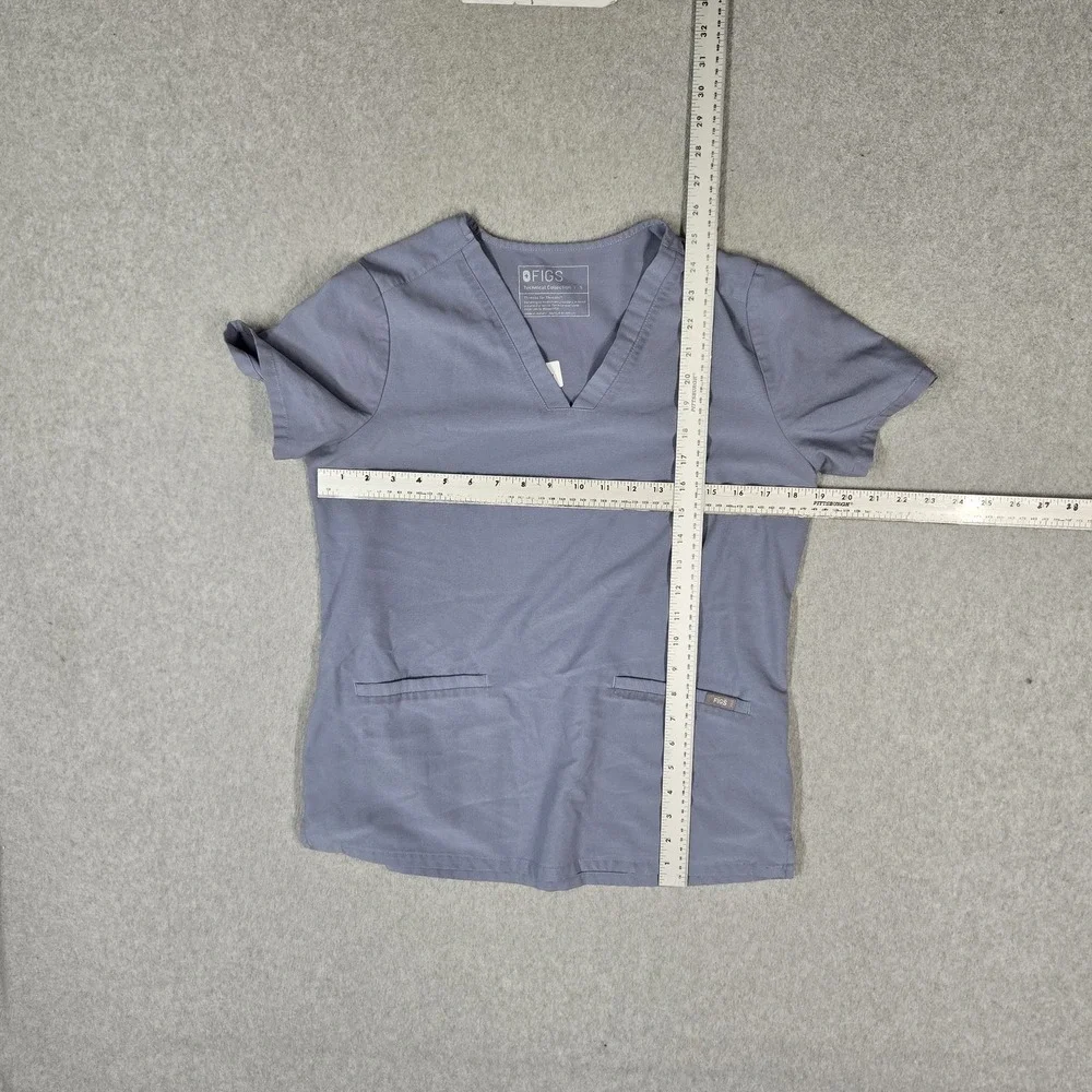 FIGS Women Scrub Top S Blue Casma Short Sleeve V Neck Pockets Classic Fit READ